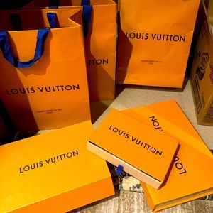 Louis Vuitton small empty box